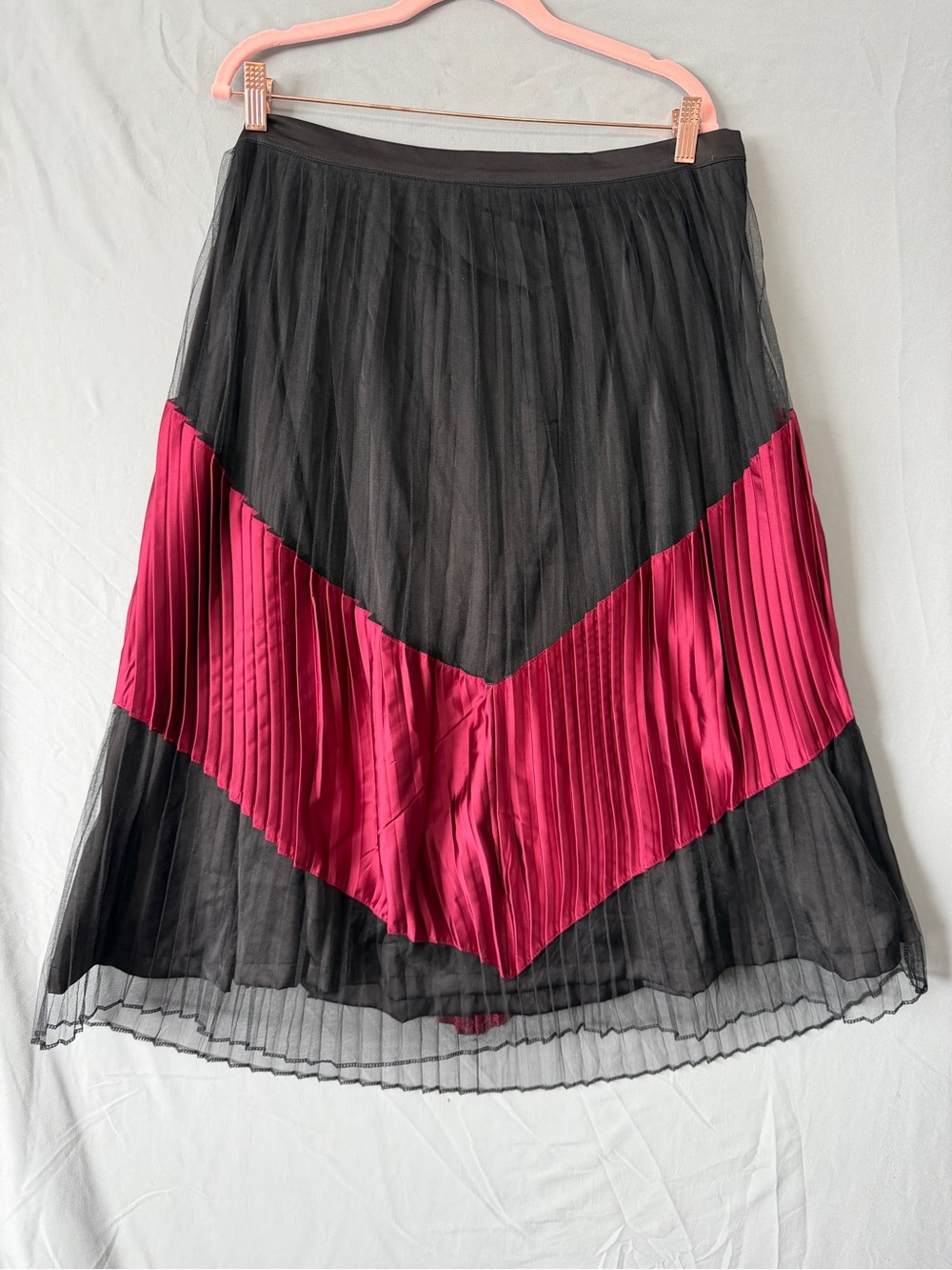 Pleated Black and Magenta Chevron Midi Skirt